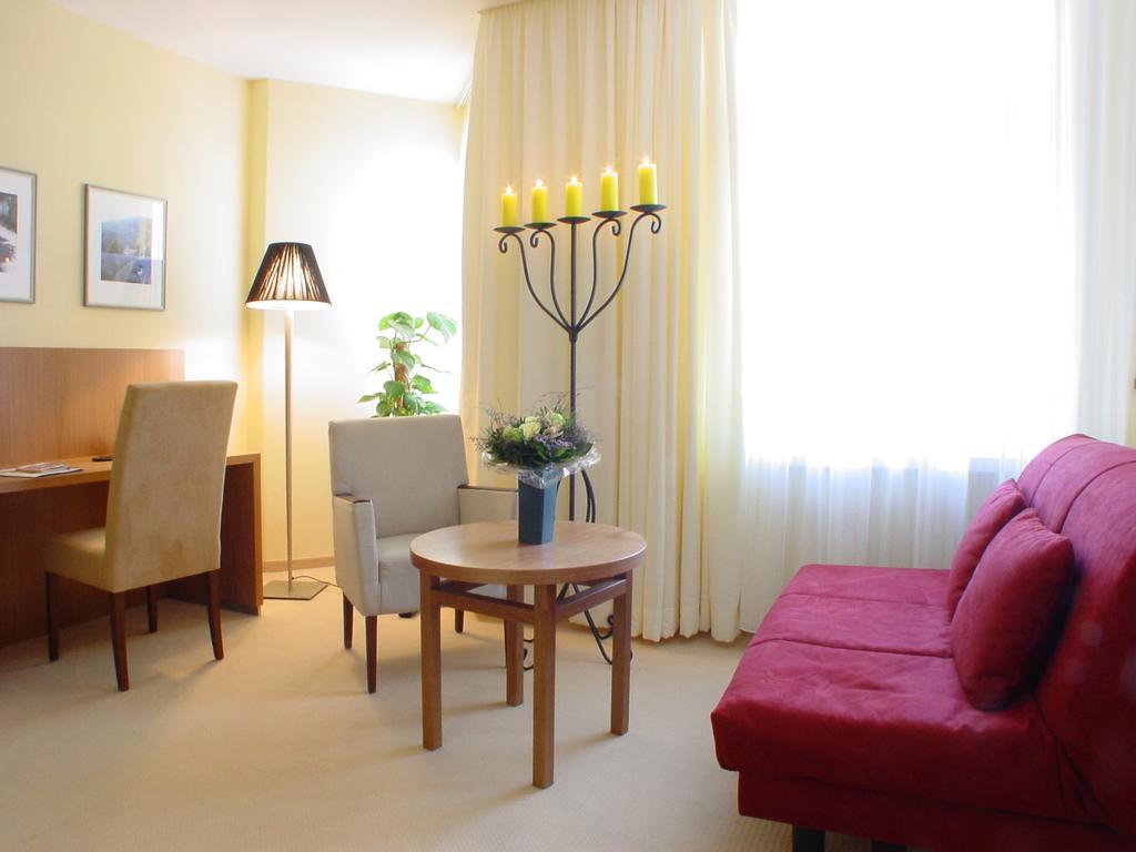Hotel Blauer Engel Aue  Eksteriør billede